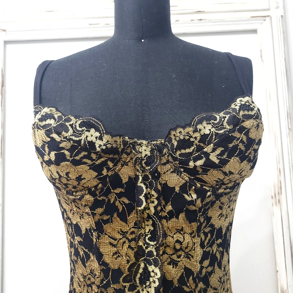 Vintage Romantic Dark Floral Gold Black Lace Ruffle Bustier Corset - Picture 2 of 10